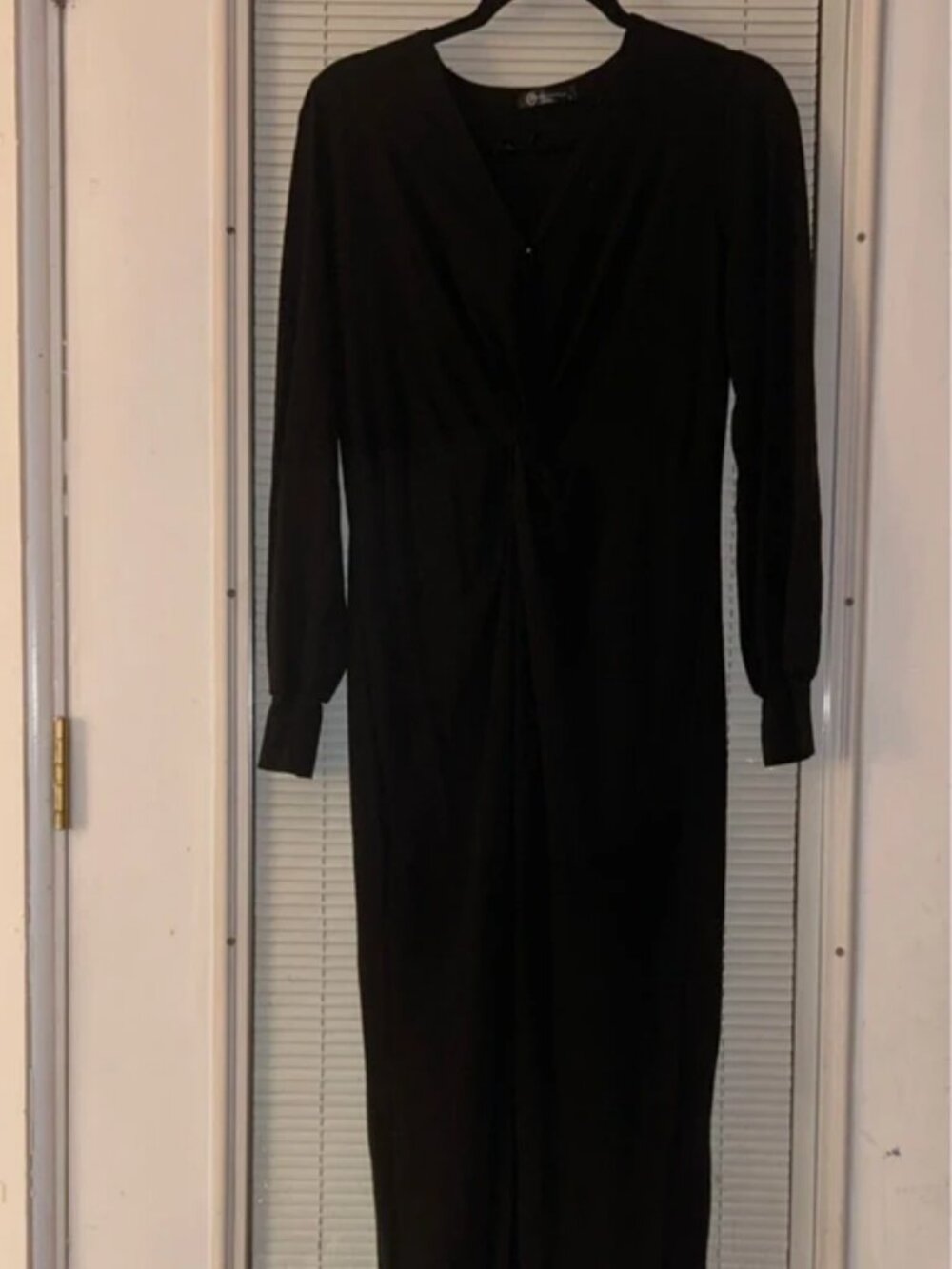 Beautiful lightweight viscose dress by Pretty Garden Size Large